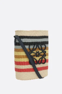 borsa a secchiello in palma Iraca
