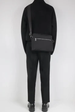 borsa messenger in nylon riciclato