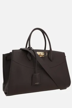 borsa New Ferragamo Studio soft large in pelle martellata