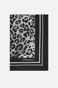 foulard in seta stampa leopardo
