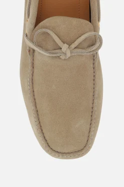 mocassino driving in suede