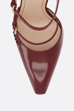 mule con zeppa in pelle lucida