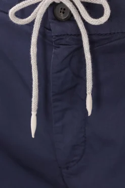 pantalone con pinces in cotone stretch
