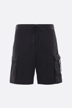 pantalone corto cargo in Tech-Crincle