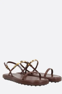 sandalo flat in pelle liscia