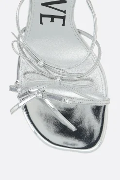 sandalo Petal in pelle laminata