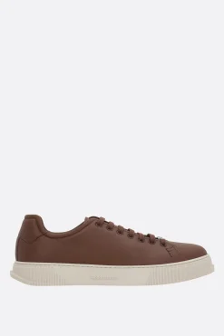 sneaker Bruce in pelle martellata