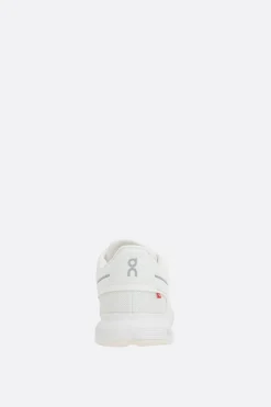 sneaker Cloud 6 in rete