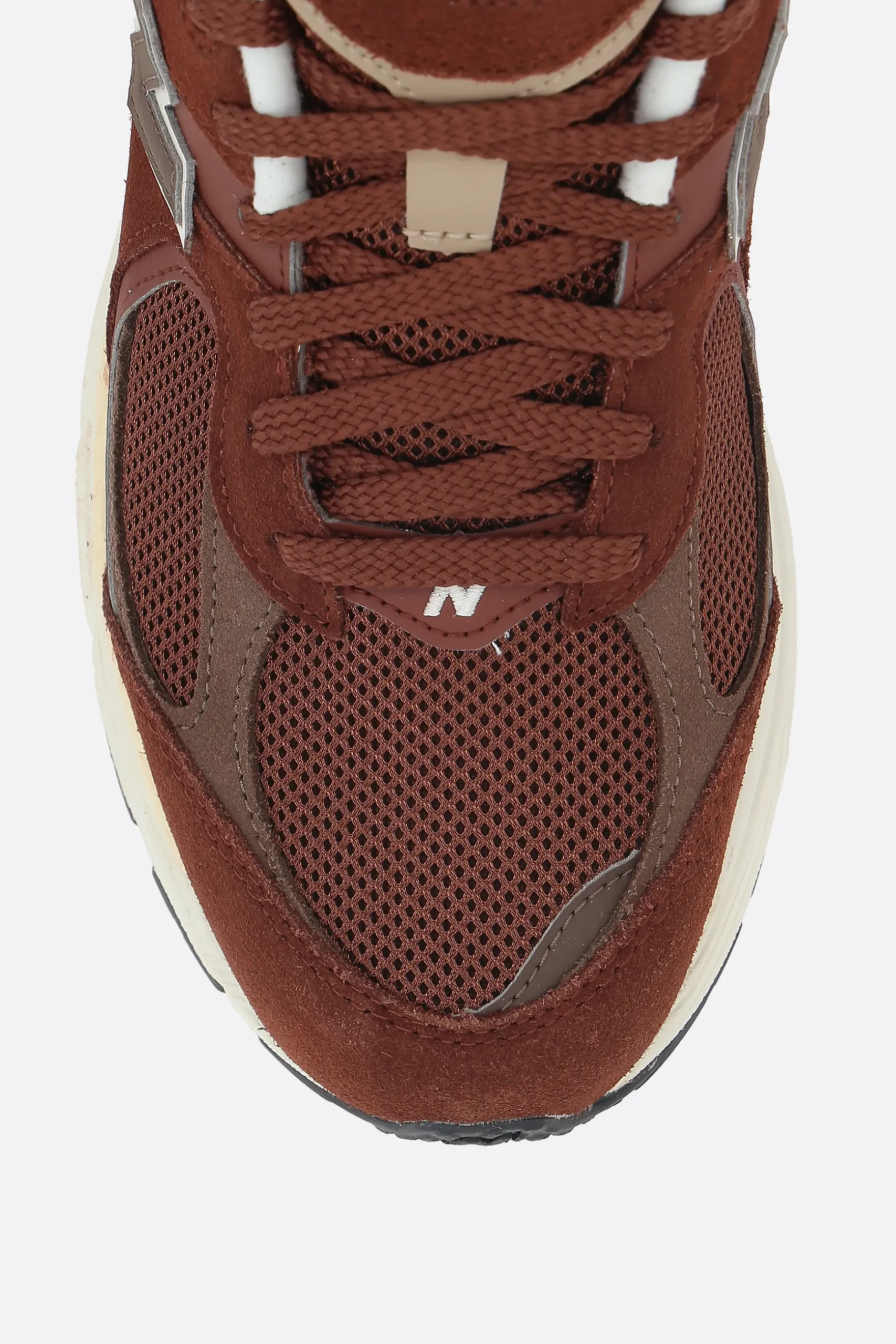 sneaker 2002R in suede e rete