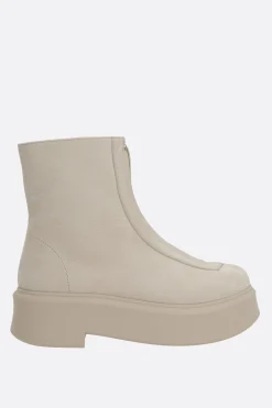 stivaletto con zip in nabuk