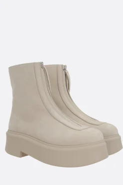 stivaletto con zip in nabuk