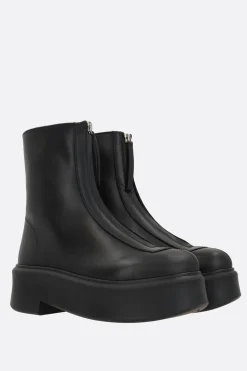 stivaletto con zip in pelle liscia